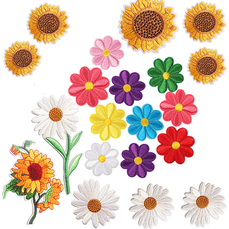 2-10Pcs Flower Iron on Patches - Embroidery Letter M 评论和价格